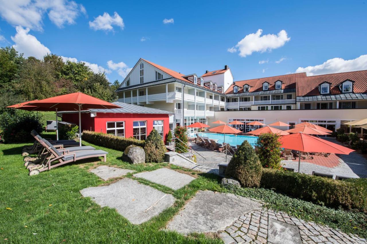 Hotel St. Wolfgang Bad Griesbach  Buitenkant foto